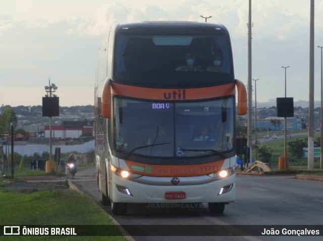 UTIL - União Transporte Interestadual de Luxo 11711 na cidade de Luziânia, Goiás, Brasil, por João Gonçalves. Número da foto: #9879452.