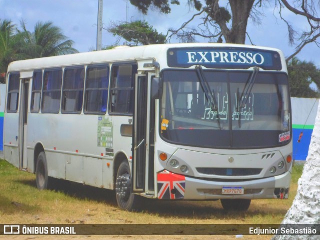 Ônibus Particulares 7G70 na cidade de Goiana, Pernambuco, Brasil, por Edjunior Sebastião. Número da foto: #9879925.