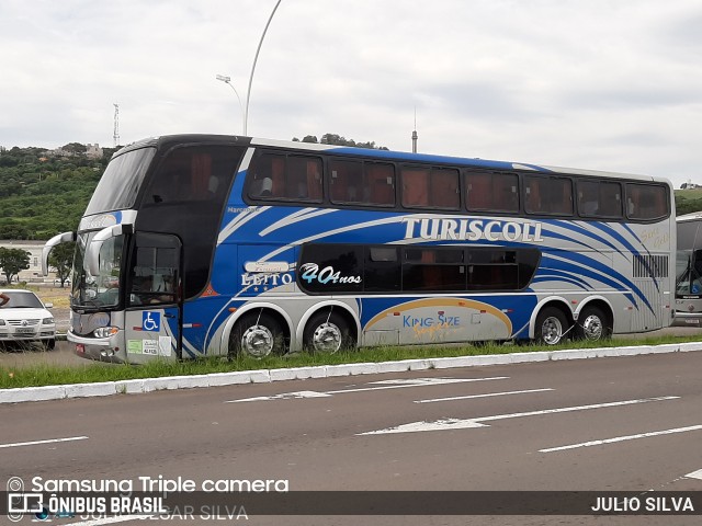 Turiscoll - Turismo Collet Ltda. 27000 na cidade de Porto Alegre, Rio Grande do Sul, Brasil, por JULIO SILVA. Número da foto: #9935161.