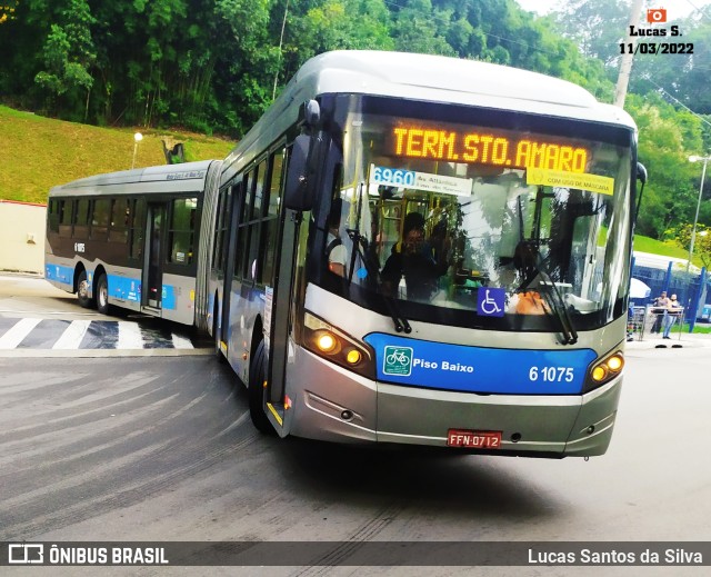Viação Grajaú S.A. 6 1075 na cidade de São Paulo, São Paulo, Brasil, por Lucas Santos da Silva. Número da foto: #9937506.