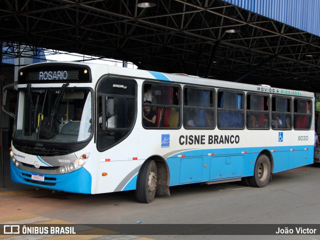 Cisne Branco Turismo 9030 na cidade de São Luís, Maranhão, Brasil, por João Victor. ID da foto: 9940994.