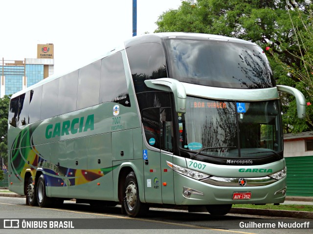 Viação Garcia 7007 na cidade de Curitiba, Paraná, Brasil, por Guilherme Neudorff. ID da foto: 9939629.