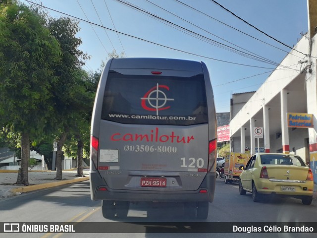 Camilotur 120 na cidade de Belo Horizonte, Minas Gerais, Brasil, por Douglas Célio Brandao. Número da foto: #9945226.