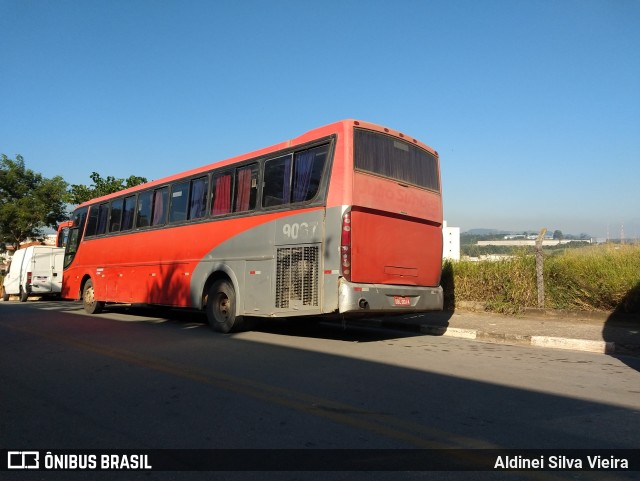 Ônibus Particulares 9097 na cidade de Araçariguama, São Paulo, Brasil, por Aldinei Silva Vieira . ID da foto: 9943899.