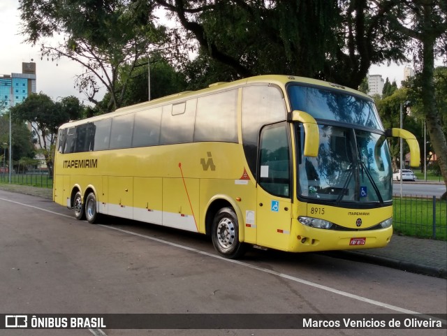 Viação Itapemirim 8915 na cidade de Curitiba, Paraná, Brasil, por Marcos Venicios de Oliveira. Número da foto: #9946860.