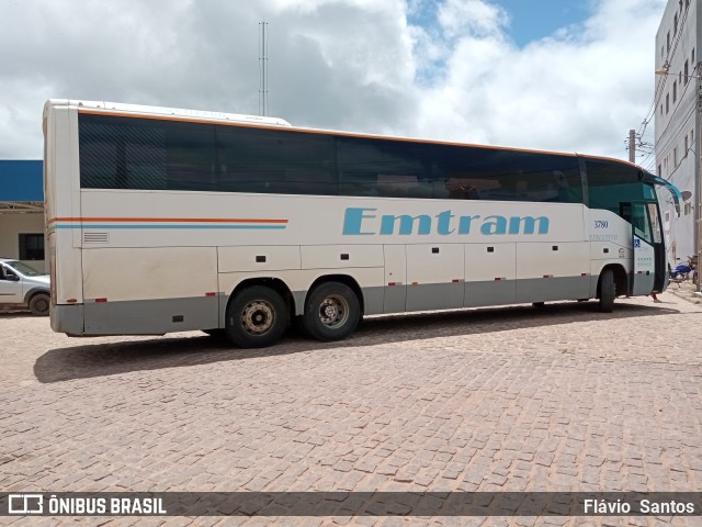 Emtram 3780 na cidade de Barra da Estiva, Bahia, Brasil, por Flávio  Santos. Número da foto: #9946282.