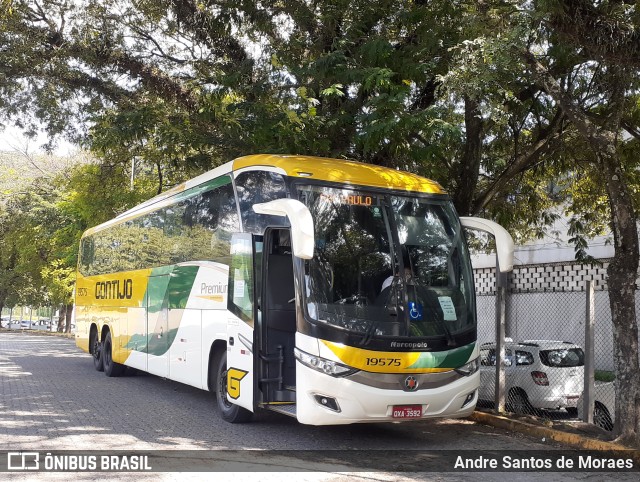 Empresa Gontijo de Transportes 19575 na cidade de São Paulo, São Paulo, Brasil, por Andre Santos de Moraes. ID da foto: 9950877.