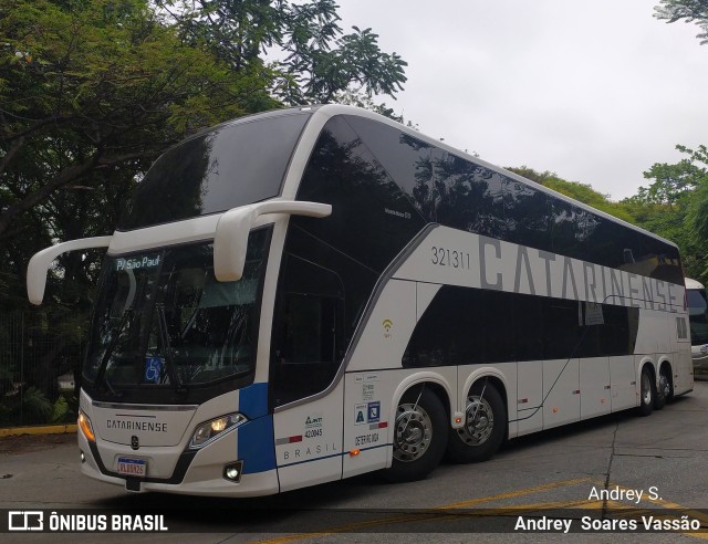 Auto Viação Catarinense 321311 na cidade de São Paulo, São Paulo, Brasil, por Andrey  Soares Vassão. ID da foto: 9952427.