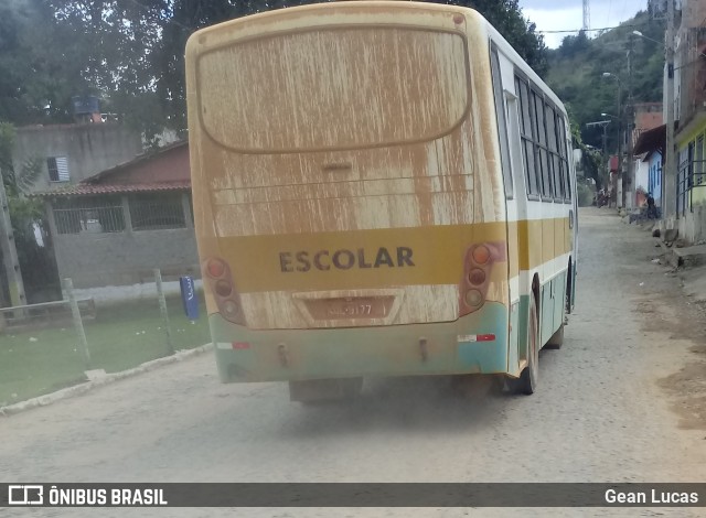 Transporte Matos 807 na cidade de Ataléia, Minas Gerais, Brasil, por Gean Lucas. ID da foto: 9950938.