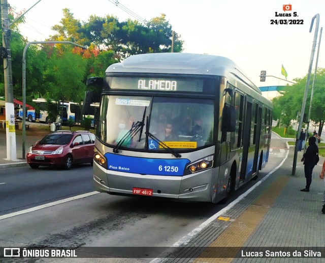 Viação Grajaú S.A. 6 1250 na cidade de São Paulo, São Paulo, Brasil, por Lucas Santos da Silva. ID da foto: 9951012.