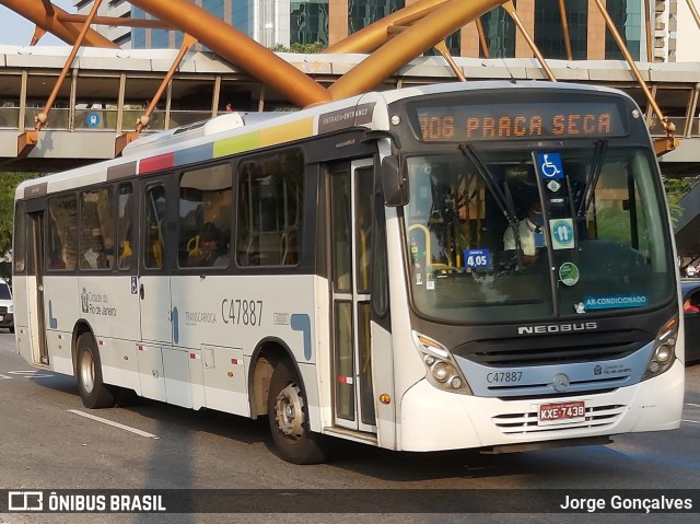 Viação Redentor C47887 na cidade de Rio de Janeiro, Rio de Janeiro, Brasil, por Jorge Gonçalves. Número da foto: #9951477.