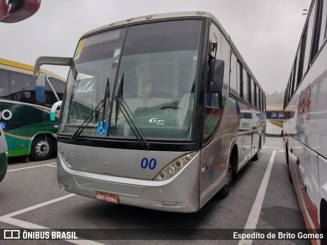 Ônibus Particulares 00 na cidade de Aparecida, São Paulo, Brasil, por Espedito de Brito Gomes. Número da foto: #9952433.