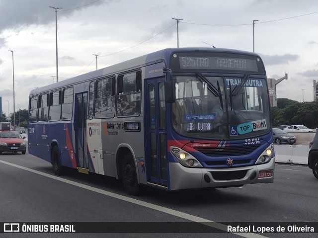 Viação Transdutra 32.614 na cidade de São Paulo, São Paulo, Brasil, por Rafael Lopes de Oliveira. Número da foto: #9881033.