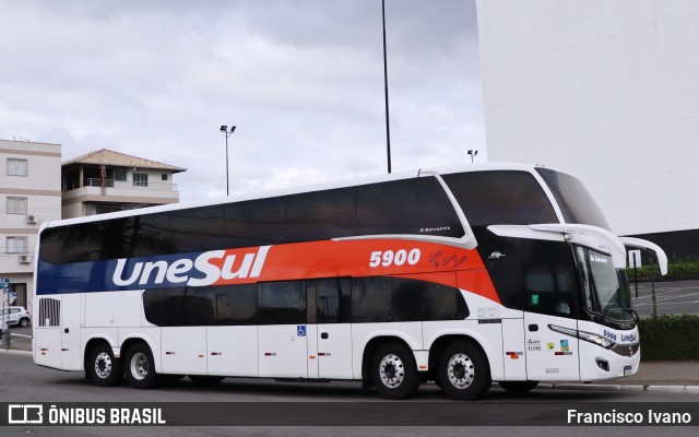 Unesul de Transportes 5900 na cidade de Balneário Camboriú, Santa Catarina, Brasil, por Francisco Ivano. Número da foto: #9881608.
