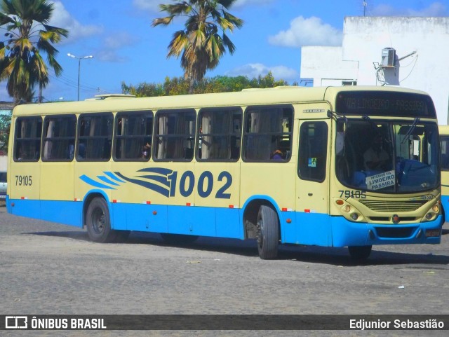 Expresso 1002 79105 na cidade de Limoeiro, Pernambuco, Brasil, por Edjunior Sebastião. Número da foto: #9882887.