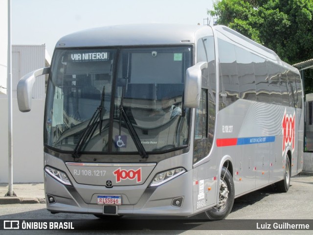 Auto Viação 1001 RJ 108.1217 na cidade de Rio de Janeiro, Rio de Janeiro, Brasil, por Luiz Guilherme. ID da foto: 9958257.