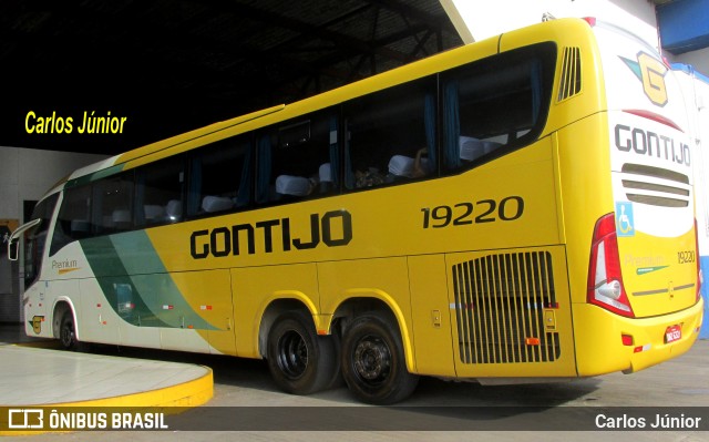 Empresa Gontijo de Transportes 19220 na cidade de Goiânia, Goiás, Brasil, por Carlos Júnior. ID da foto: 9958744.