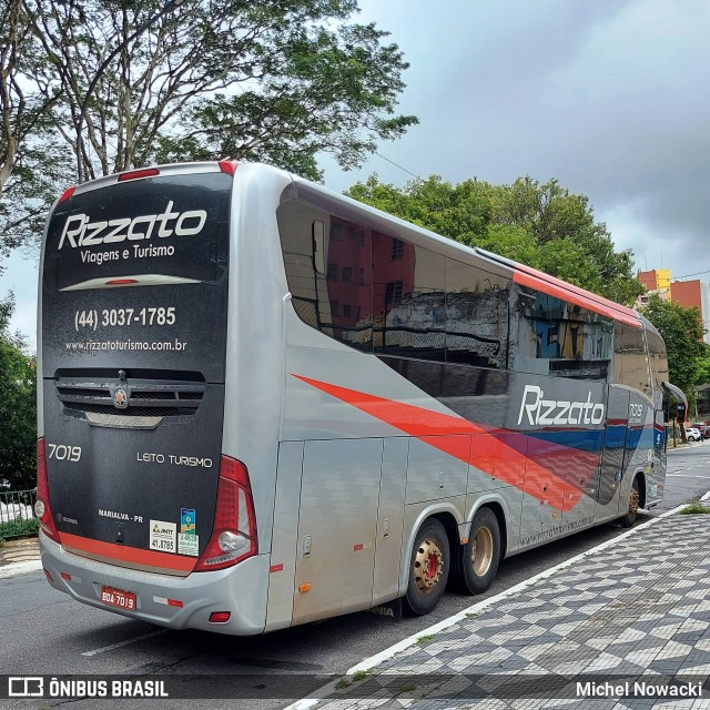 Rizzato Transporte e Turismo 7019 na cidade de São Paulo, São Paulo, Brasil, por Michel Nowacki. Número da foto: #9884761.