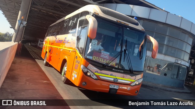 Pullman Bus 525 na cidade de Estación Central, Santiago, Metropolitana de Santiago, Chile, por Benjamín Tomás Lazo Acuña. Número da foto: #9883929.