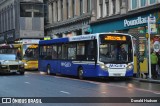 McGill's Bus Services 8019B na cidade de Glasgow, Strathclyde, Escócia, por Donald Hudson. ID da foto: :id.