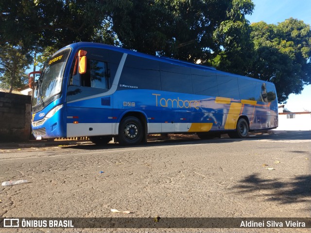 Transportadora Tamboré 4360 na cidade de Araçariguama, São Paulo, Brasil, por Aldinei Silva Vieira . Número da foto: #9889438.