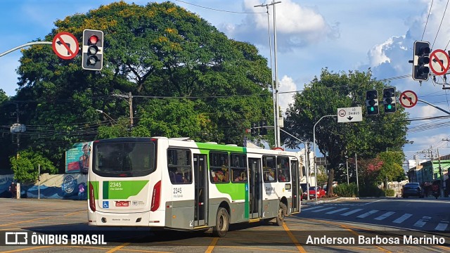 Empresa de Ônibus Vila Galvão 2345 na cidade de Guarulhos, São Paulo, Brasil, por Anderson Barbosa Marinho. ID da foto: 9891729.