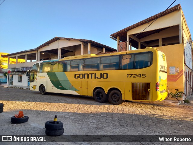 Empresa Gontijo de Transportes 17245 na cidade de Conceição da Barra, Espírito Santo, Brasil, por Wilton Roberto. ID da foto: 9891101.