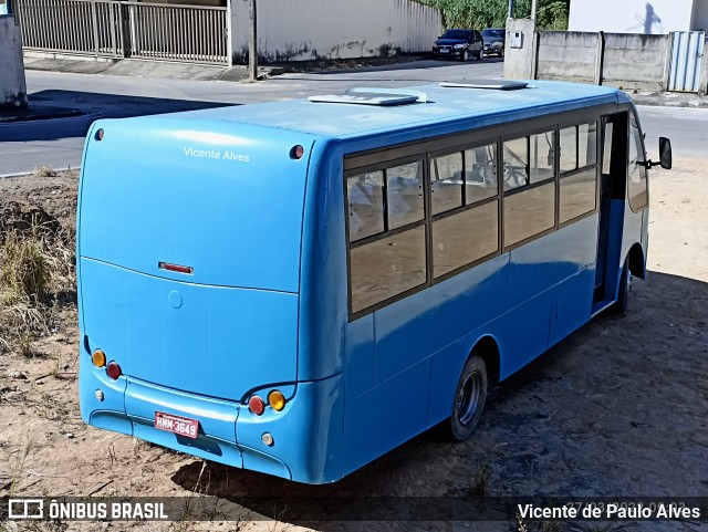 Ônibus Particulares 3649 na cidade de Santo Antônio do Monte, Minas Gerais, Brasil, por Vicente de Paulo Alves. Número da foto: #9890468.