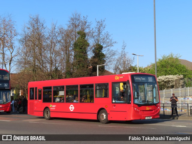 Blue Triangle Buses Limited SE106 na cidade de London, Greater London, Inglaterra, por Fábio Takahashi Tanniguchi. Número da foto: #9891485.