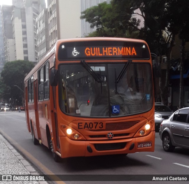 Auto Viação São José dos Pinhais EA073 na cidade de Curitiba, Paraná, Brasil, por Amauri Caetano. Número da foto: #9893078.
