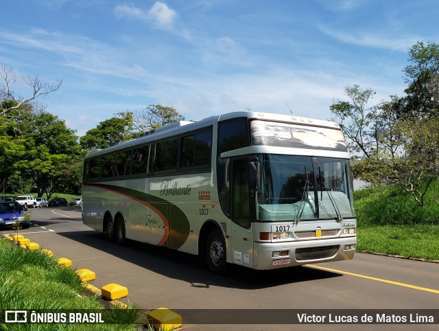 Brilhante Turismo 1017 na cidade de Londrina, Paraná, Brasil, por Victor Lucas de Matos Lima. Número da foto: #9892526.