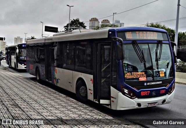 BR7 Mobilidade 2207 na cidade de São Bernardo do Campo, São Paulo, Brasil, por Gabriel Garves. Número da foto: #9895568.