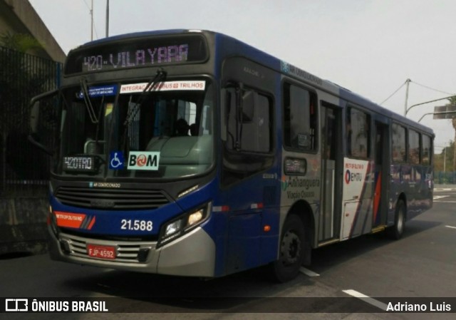 Viação Osasco 21.588 na cidade de Carapicuíba, São Paulo, Brasil, por Adriano Luis. Número da foto: #9894620.