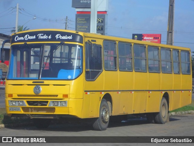 Ônibus Particulares 4039 na cidade de Carpina, Pernambuco, Brasil, por Edjunior Sebastião. ID da foto: 9898524.