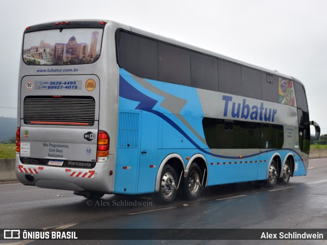 Tubatur Transporte Escolar e Turismo 18 na cidade de Itajaí, Santa Catarina, Brasil, por Alex Schlindwein. ID da foto: 9899084.