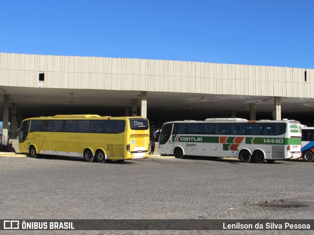 Viação Itapemirim 8855 na cidade de Caruaru, Pernambuco, Brasil, por Lenilson da Silva Pessoa. Número da foto: #9989976.