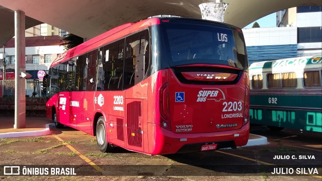 Londrisul Transportes Coletivos 2203 na cidade de Londrina, Paraná, Brasil, por JULIO SILVA. ID da foto: 9993728.