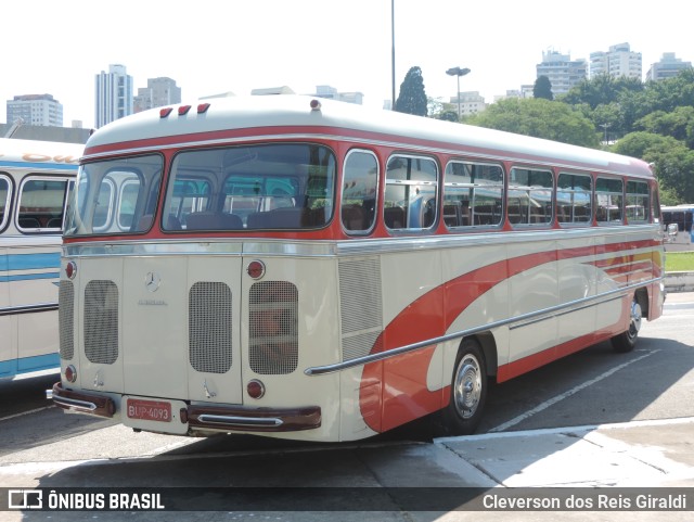 Mercedes-Benz MONOBLOCO O-321 na cidade de São Paulo, São Paulo, Brasil, por Cleverson dos Reis Giraldi. Número da foto: #9993039.