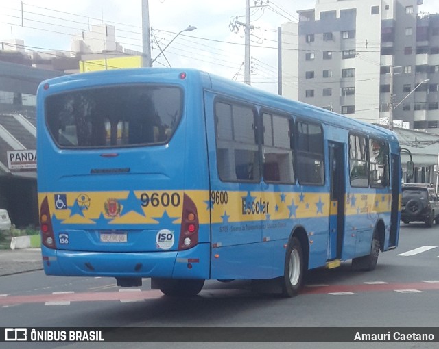 Trans Isaak Turismo 9600 na cidade de Curitiba, Paraná, Brasil, por Amauri Caetano. Número da foto: #9992302.