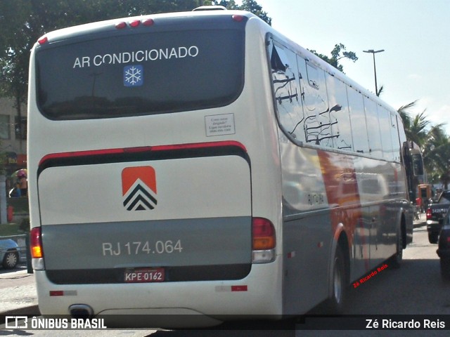 Viação Cidade do Aço RJ 174.064 na cidade de Rio de Janeiro, Rio de Janeiro, Brasil, por Zé Ricardo Reis. Número da foto: #9995169.