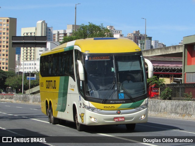 Empresa Gontijo de Transportes 19225 na cidade de Belo Horizonte, Minas Gerais, Brasil, por Douglas Célio Brandao. ID da foto: 10000598.