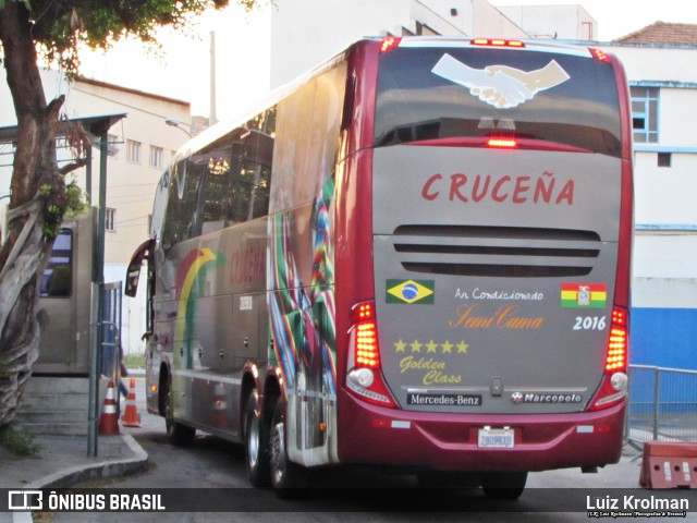 Autobuses Cruceña 2016 na cidade de Rio de Janeiro, Rio de Janeiro, Brasil, por Luiz Krolman. ID da foto: 9999144.