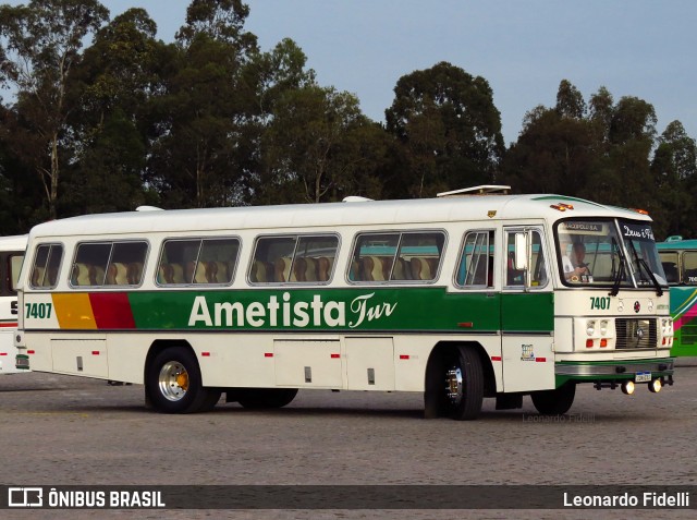 Ametista Tur Viagens e Turismo 7407 na cidade de Curitiba, Paraná, Brasil, por Leonardo Fidelli. Número da foto: #10004607.