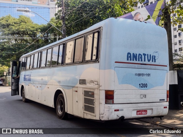 Ônibus Particulares 1200 na cidade de Santos, São Paulo, Brasil, por Carlos Eduardo. ID da foto: 10002321.