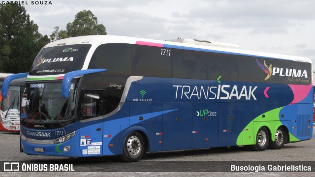 Trans Isaak Turismo 1711 na cidade de Curitiba, Paraná, Brasil, por Busologia Gabrielística. Número da foto: #10001455.