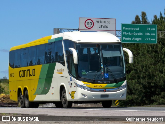 Empresa Gontijo de Transportes 19110 na cidade de Quatro Barras, Paraná, Brasil, por Guilherme Neudorff. Número da foto: #10004007.