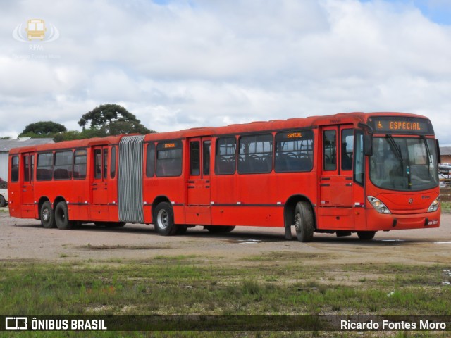 Sucata e Desmanches GR029 na cidade de São José dos Pinhais, Paraná, Brasil, por Ricardo Fontes Moro. ID da foto: 10002452.