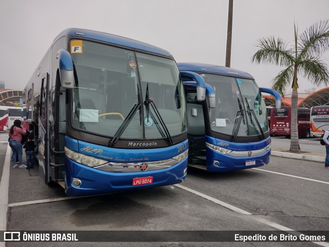 HLP Turismo Transporte e Fretamento 2013 na cidade de Aparecida, São Paulo, Brasil, por Espedito de Brito Gomes. ID da foto: 10001843.