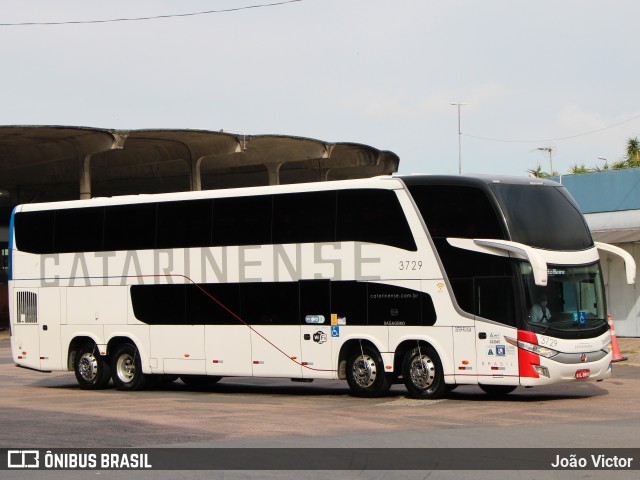 Auto Viação Catarinense 3729 na cidade de Porto Alegre, Rio Grande do Sul, Brasil, por João Victor. ID da foto: 10008336.