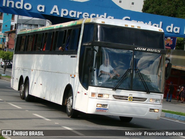Ônibus Particulares 5132 na cidade de Aparecida, São Paulo, Brasil, por Moaccir  Francisco Barboza. Número da foto: #10007804.